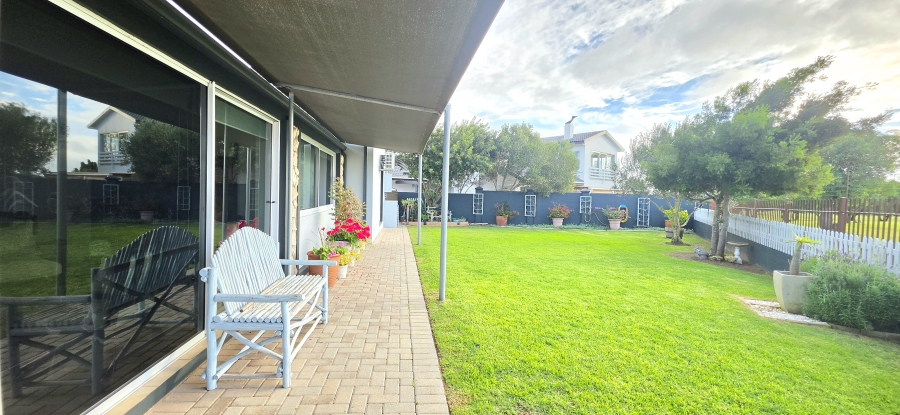 4 Bedroom Property for Sale in Country Club Western Cape